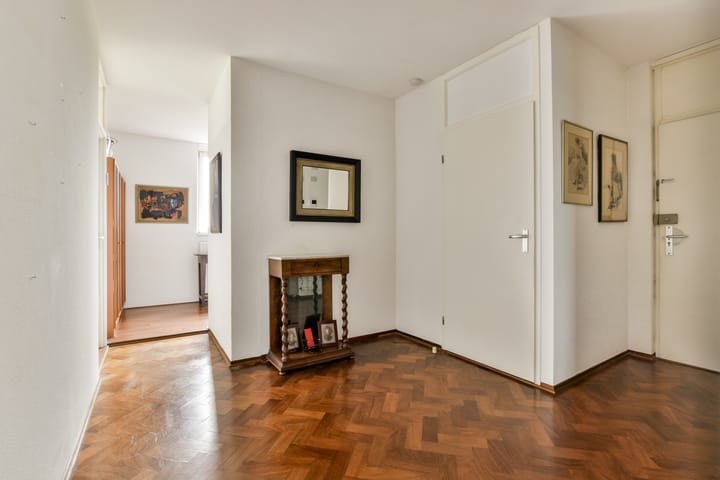 Photo 7 of Kringloop 335