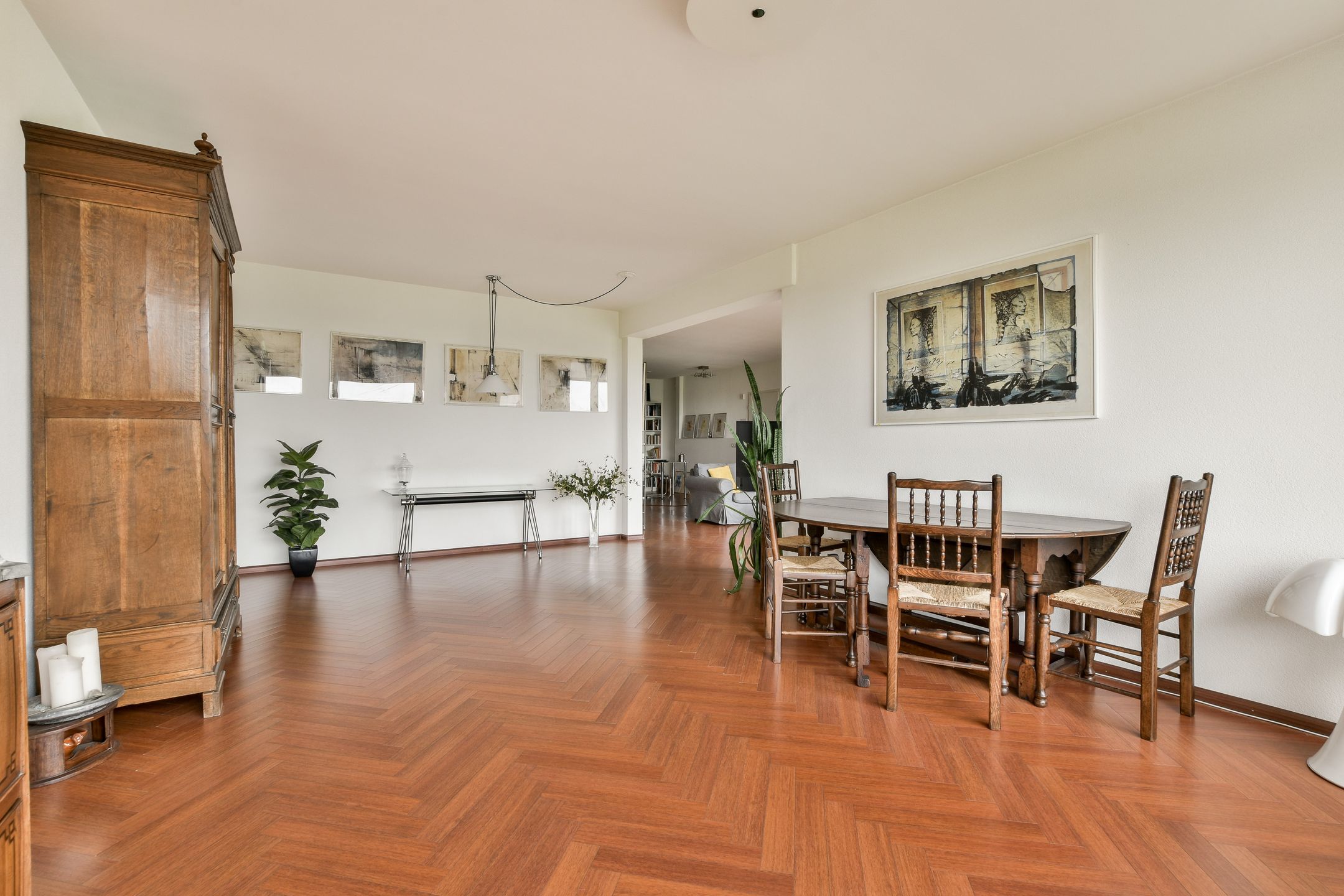 Foto 12 van Kringloop 335