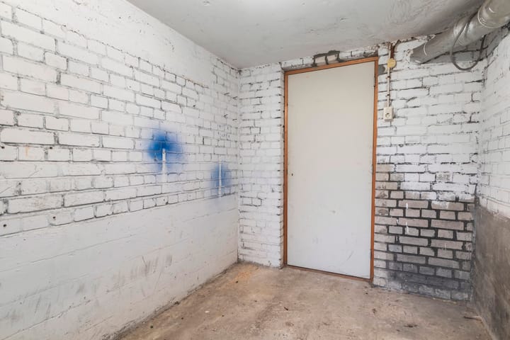 Photo 17 of Julianalaan 61-B