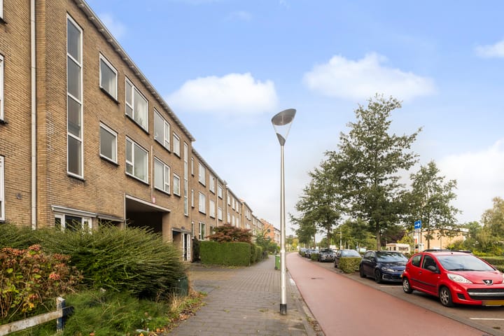 Photo 22 of Julianalaan 61-B