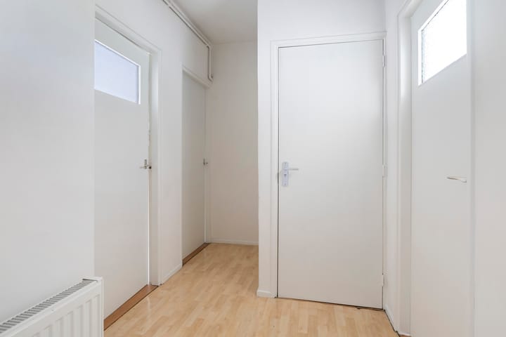 Photo 6 of Julianalaan 61-B