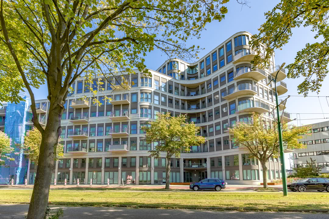 Foto 1 van Burgemeester Elsenlaan 323-F304