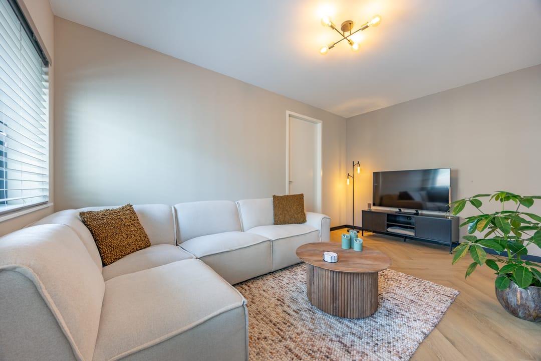 Foto 22 van Burgemeester Elsenlaan 323-F304