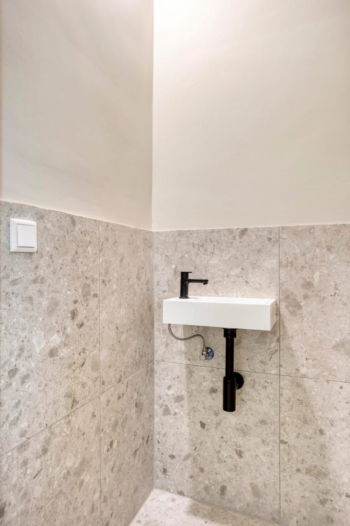 Foto 12 van Grotestraat 64-C