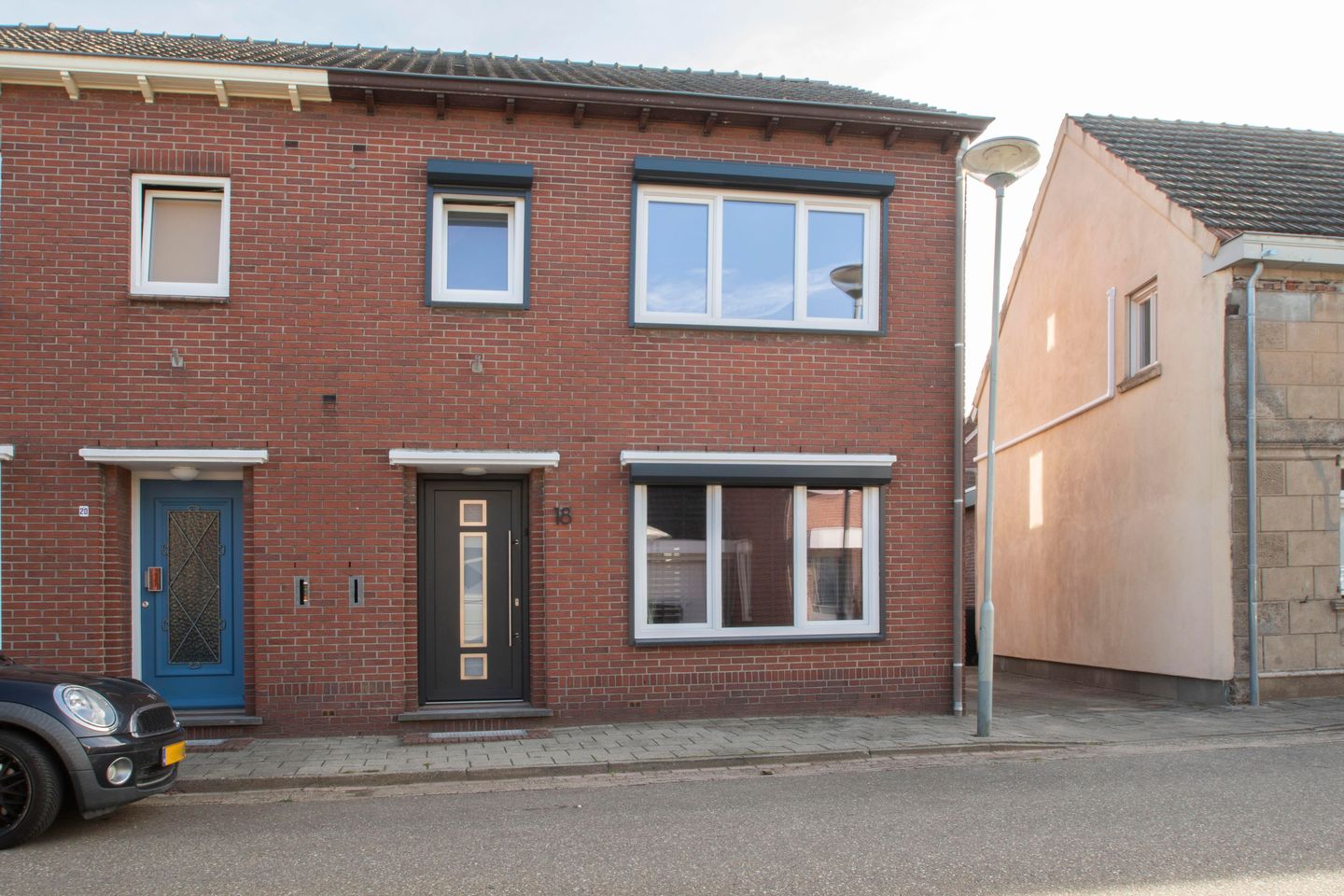 Photo 4 of Pater van Heldenstraat 18