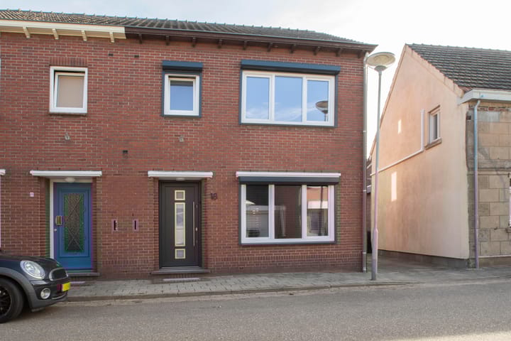 Foto 4 van Pater van Heldenstraat 18