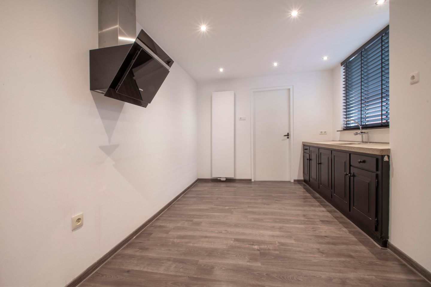 Photo 14 of Pater van Heldenstraat 18