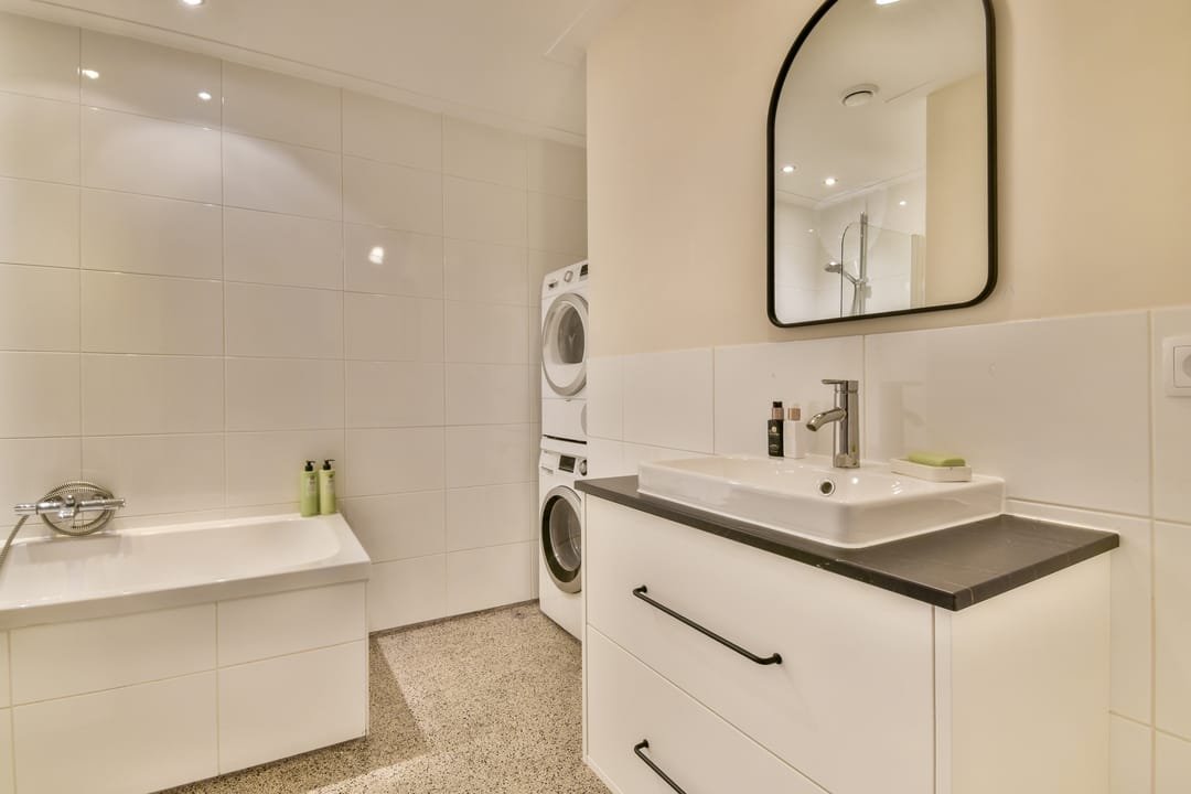 Foto 23 van Wijttenbachstraat 50-C