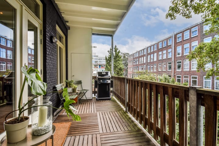 Foto 18 van Wijttenbachstraat 50-C