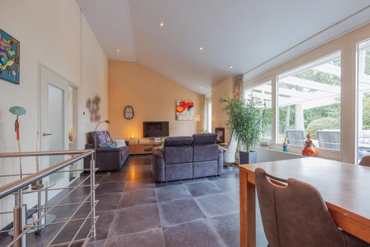 Foto 4 van Van Hamelbergweg 2