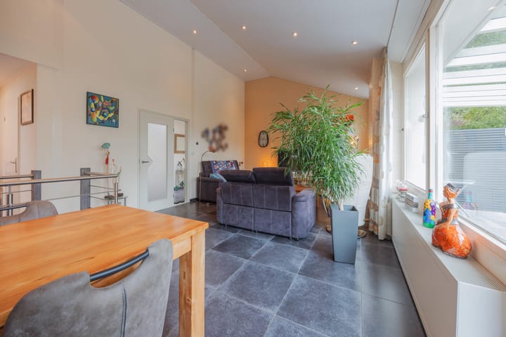 Foto 11 van Van Hamelbergweg 2