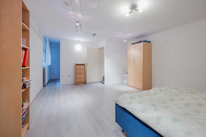 Foto 33 van Van Hamelbergweg 2