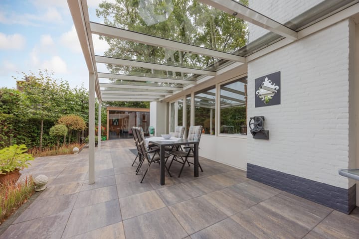 Foto 35 van Van Hamelbergweg 2