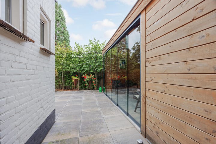 Foto 39 van Van Hamelbergweg 2