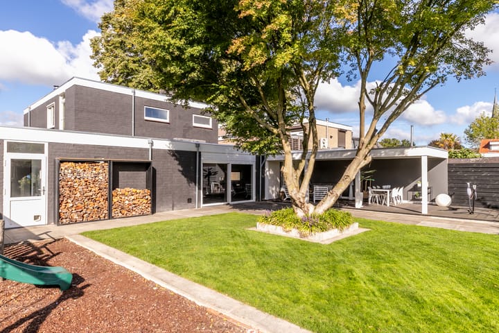 Foto 42 van Achterstraat 49