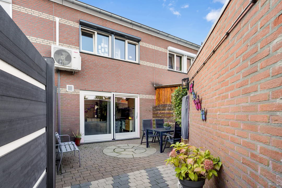 Foto 11 van Pastoor Schoenmaeckersstraat 17-C