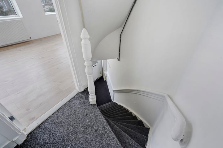 Photo 6 of Amsterdamsestraat 61