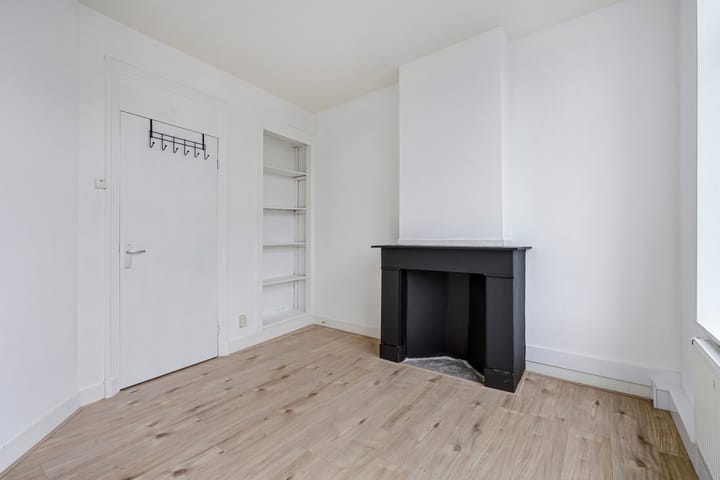 Photo 20 of Amsterdamsestraat 61