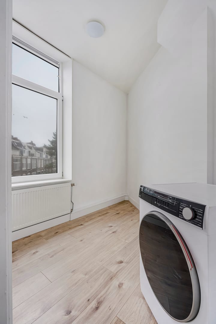 Photo 34 of Amsterdamsestraat 61