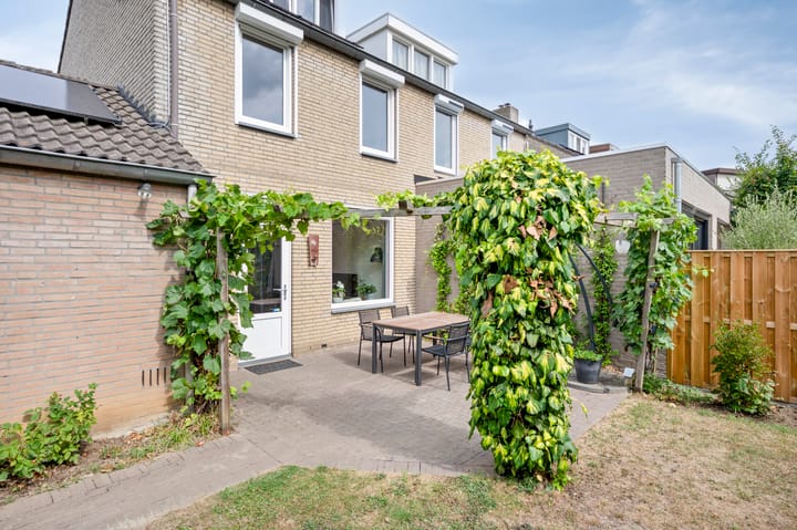 Photo 35 of Garcia Lorcadomein 19