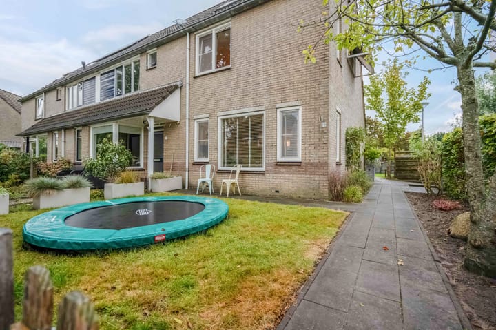 Photo 9 of Zuurstukken 70