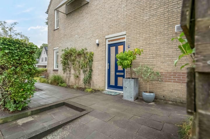 Photo 11 of Zuurstukken 70