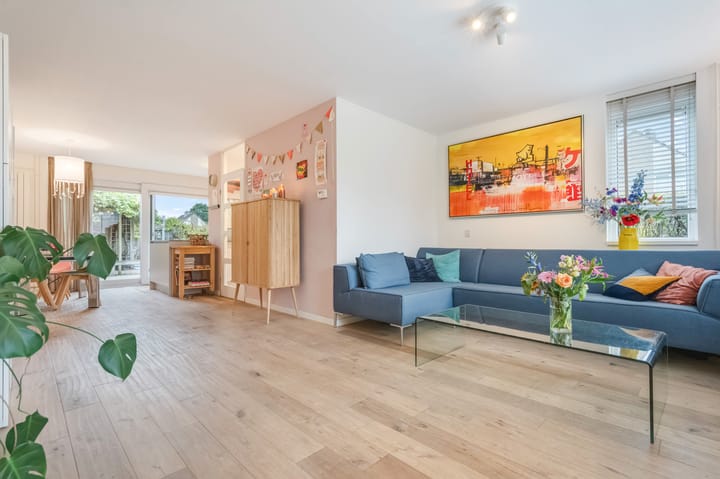 Photo 2 of Zuurstukken 70