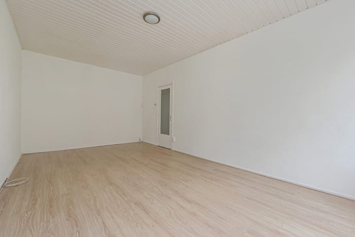 Photo 9 of Newtonstraat 461