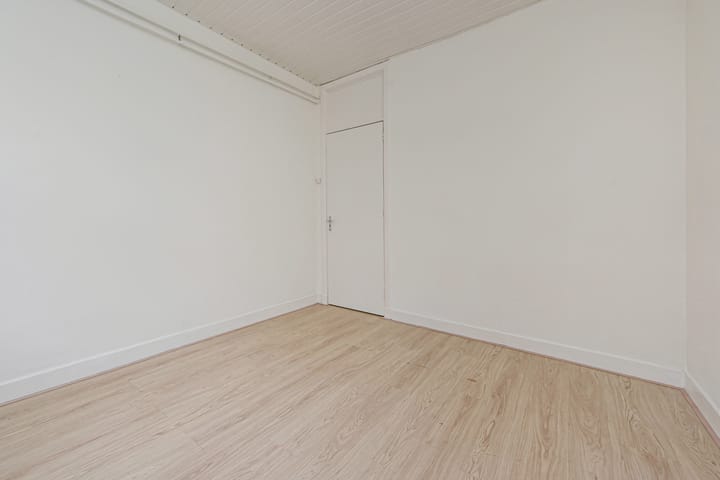 Photo 22 of Newtonstraat 461