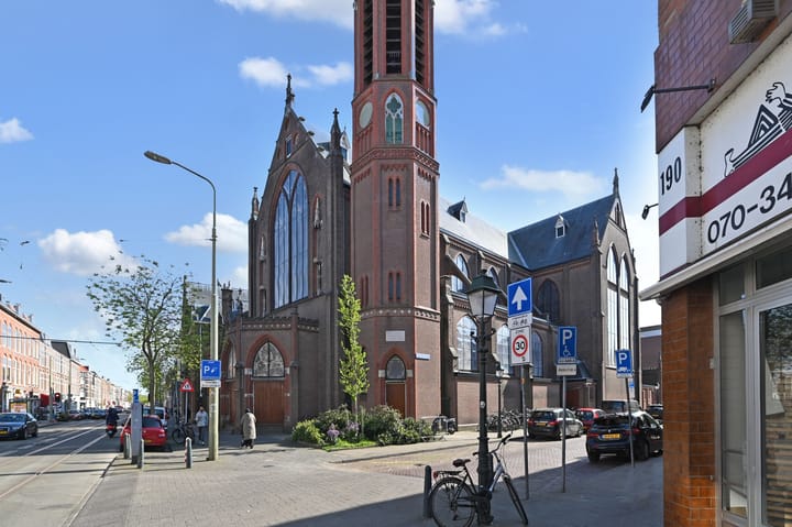 Photo 25 of Newtonstraat 461