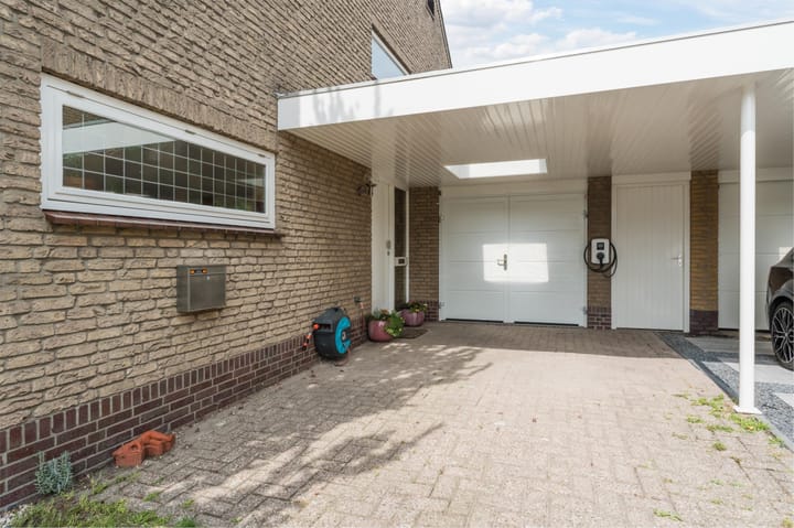 Foto 57 van van Matenesselaan 25