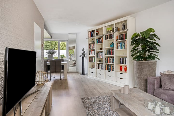 Photo 11 of Fransebaan 557