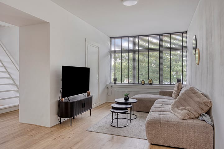 Photo 4 of Mr. Ovingstraat 2-D