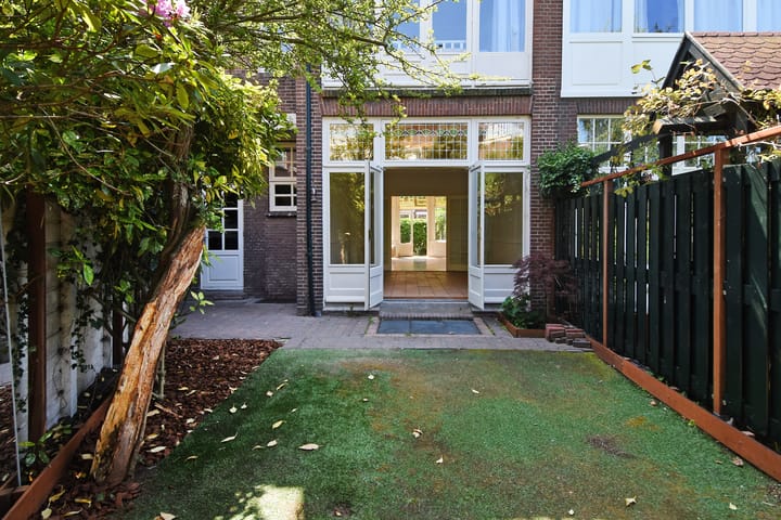 Photo 5 of Gentsestraat 110