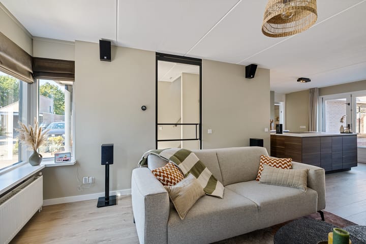 Foto 12 van Slechtvalk 34