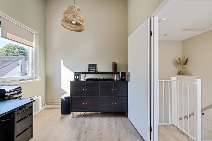 Foto 28 van Slechtvalk 34