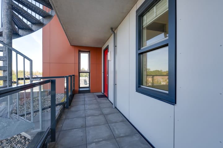 Photo 8 of Kometenstraat 58