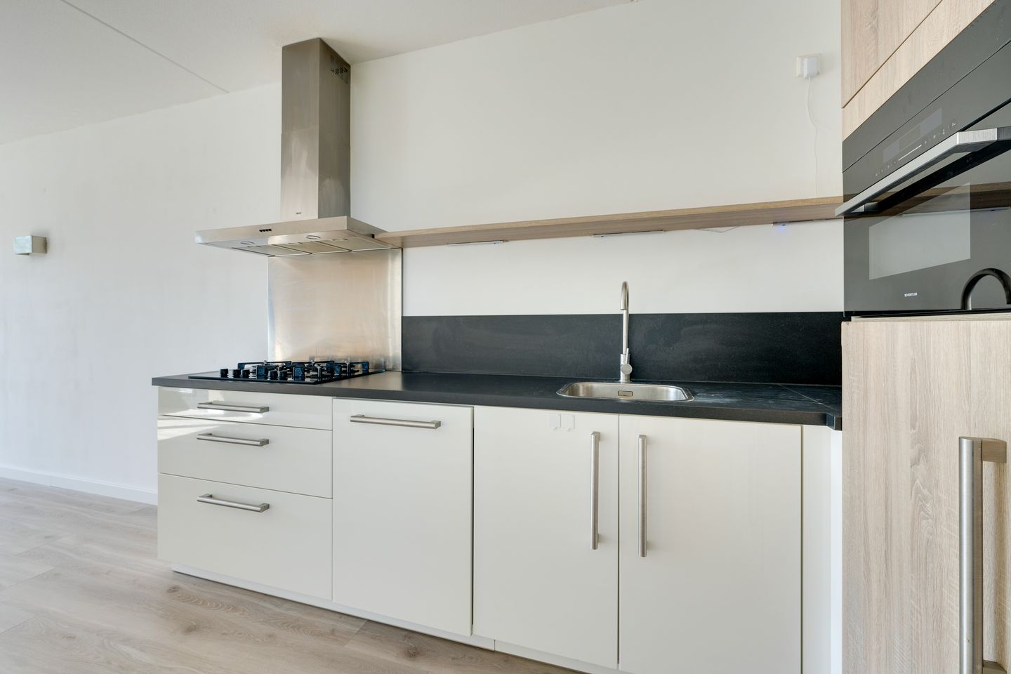 Photo 20 of Kometenstraat 58