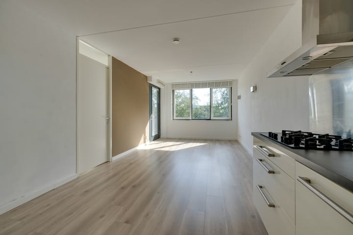 Photo 22 of Kometenstraat 58