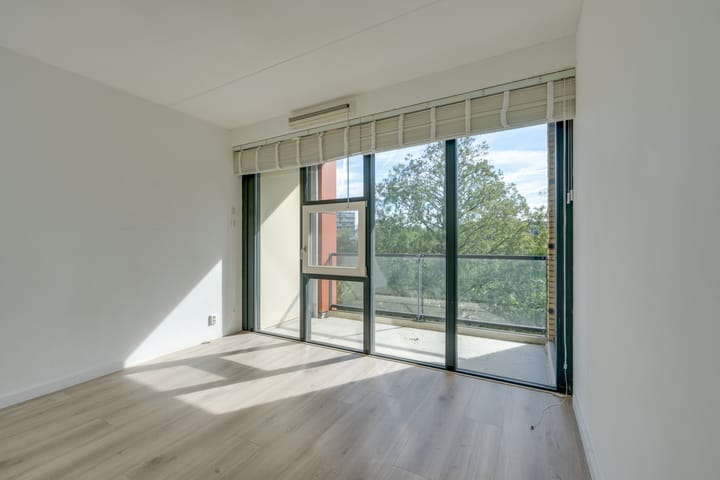 Photo 26 of Kometenstraat 58