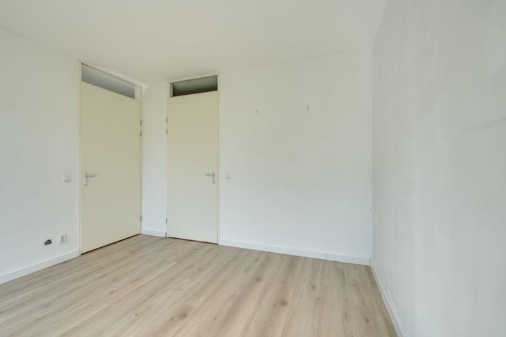 Photo 30 of Kometenstraat 58