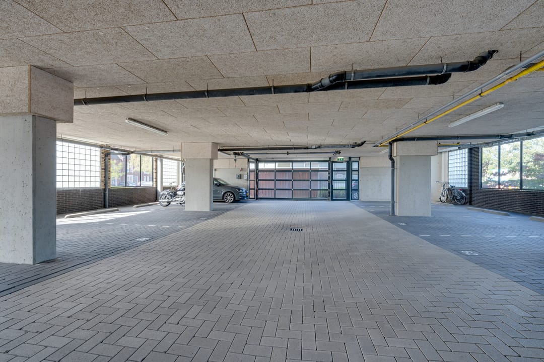 Photo 37 of Kometenstraat 58