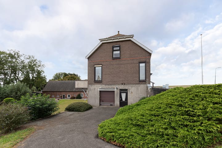 Foto 23 van Sluis 63