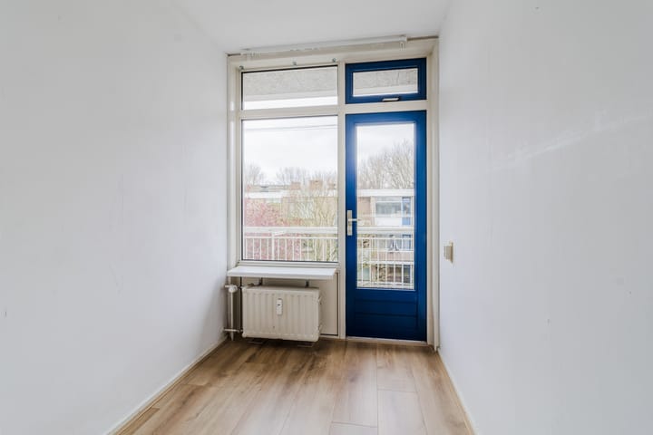 Photo 6 of Van der Haertstraat 45