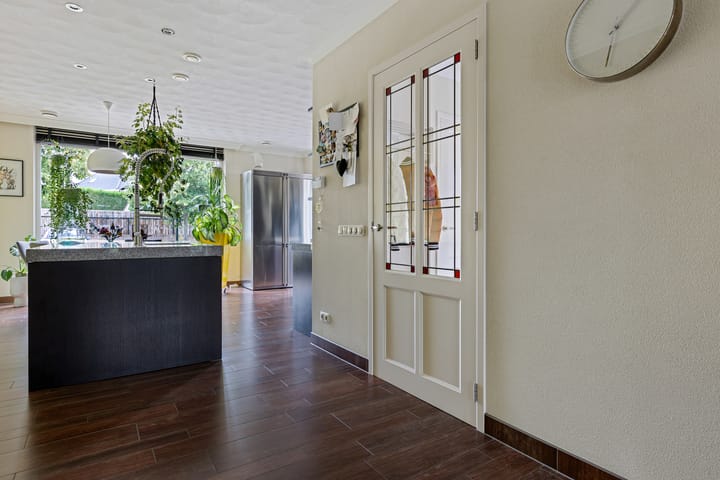 Photo 6 of Burgemeester Geurtslaan 46