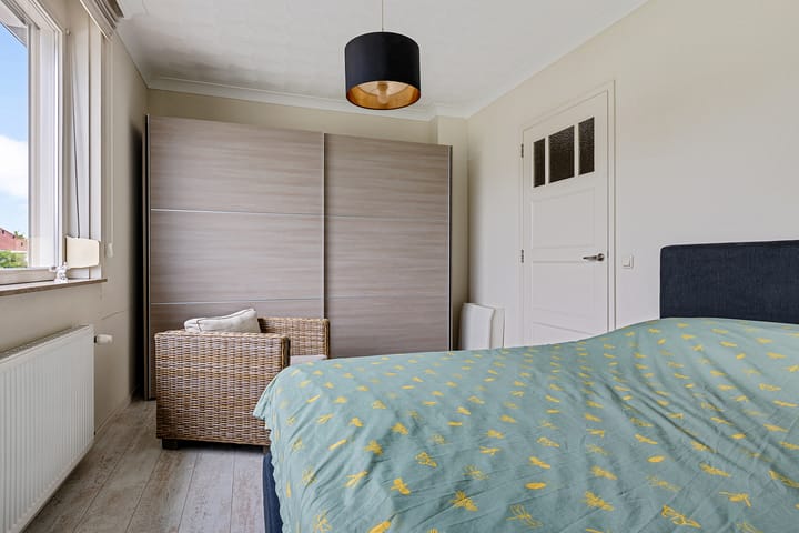 Photo 27 of Burgemeester Geurtslaan 46