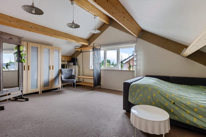 Photo 35 of Burgemeester Geurtslaan 46