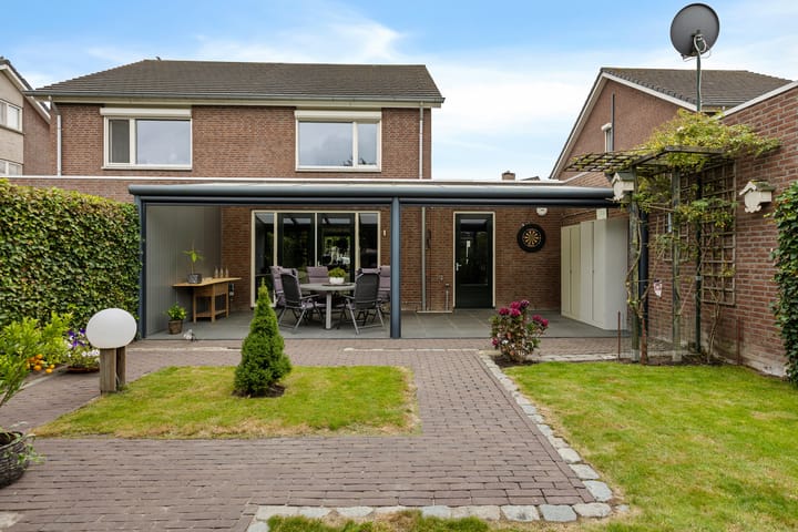 Photo 38 of Burgemeester Geurtslaan 46