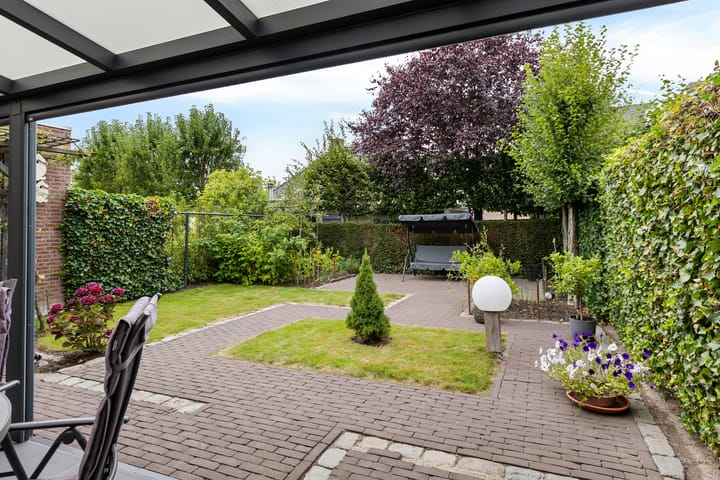 Photo 41 of Burgemeester Geurtslaan 46