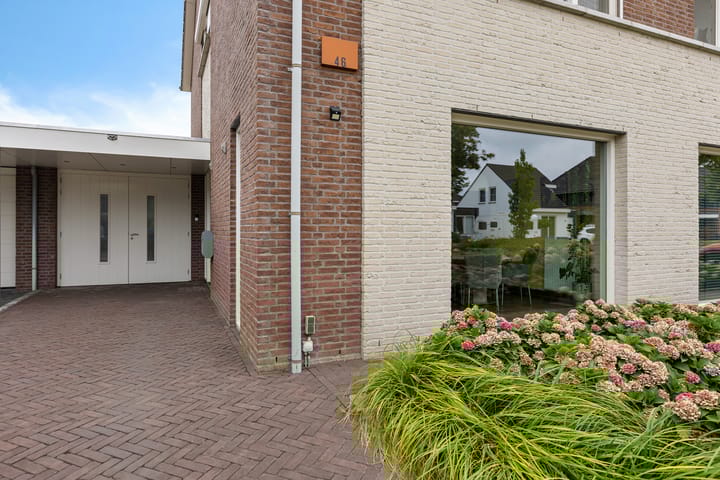 Photo 48 of Burgemeester Geurtslaan 46